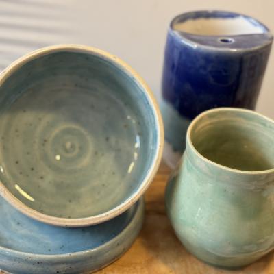 Butter dish, mug and travel mug