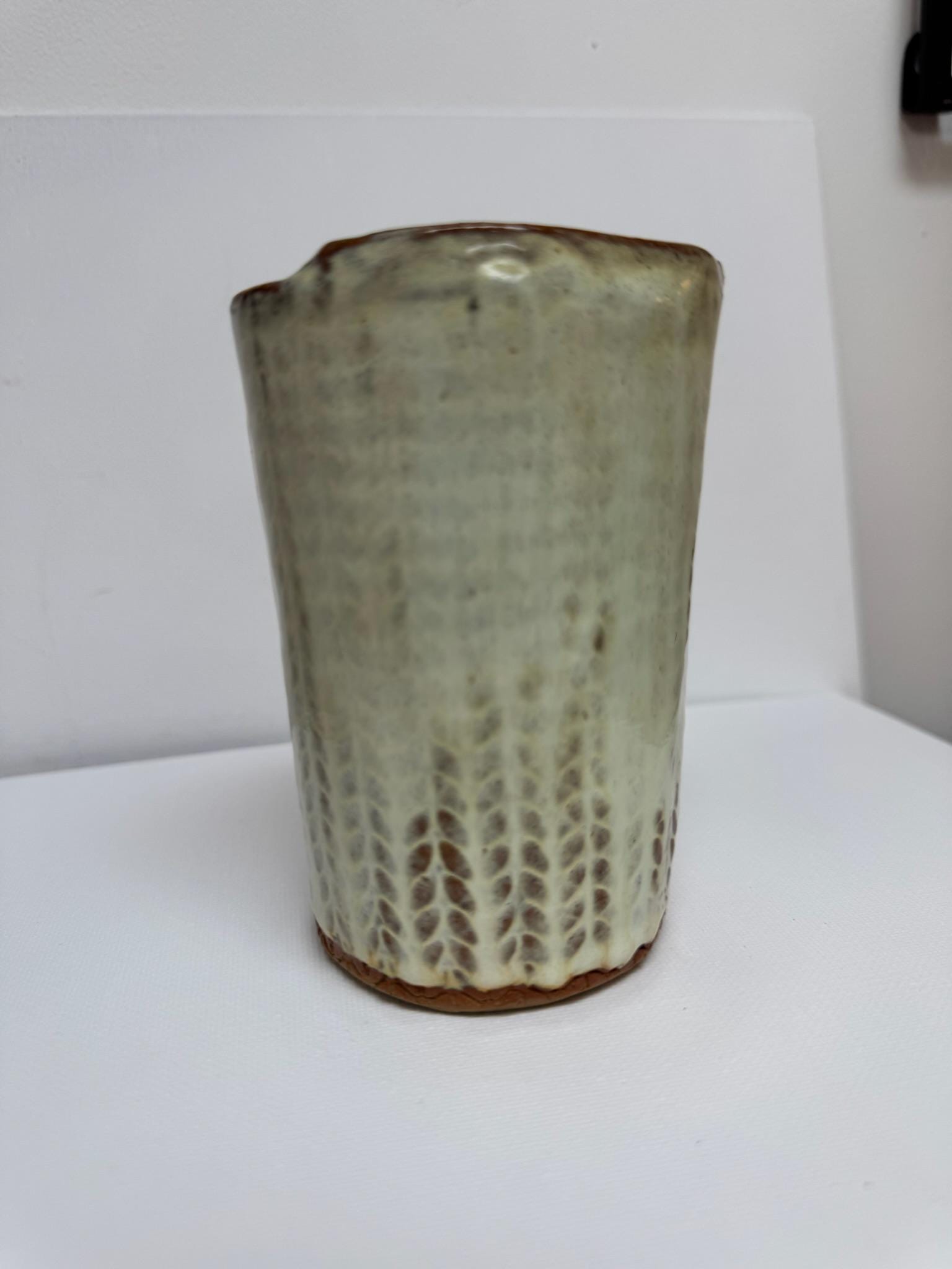 Pottery Travel Mug, Cream, Tea/Coffee cup - Image 3