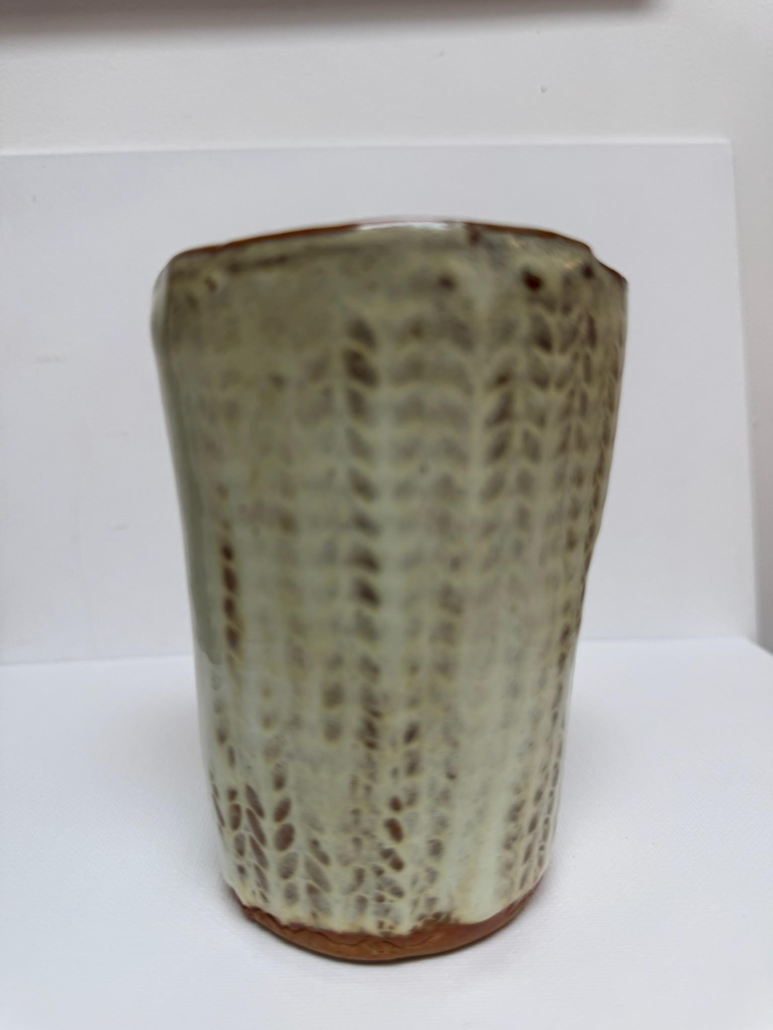 Pottery Travel Mug, Cream, Tea/Coffee cup - Image 5