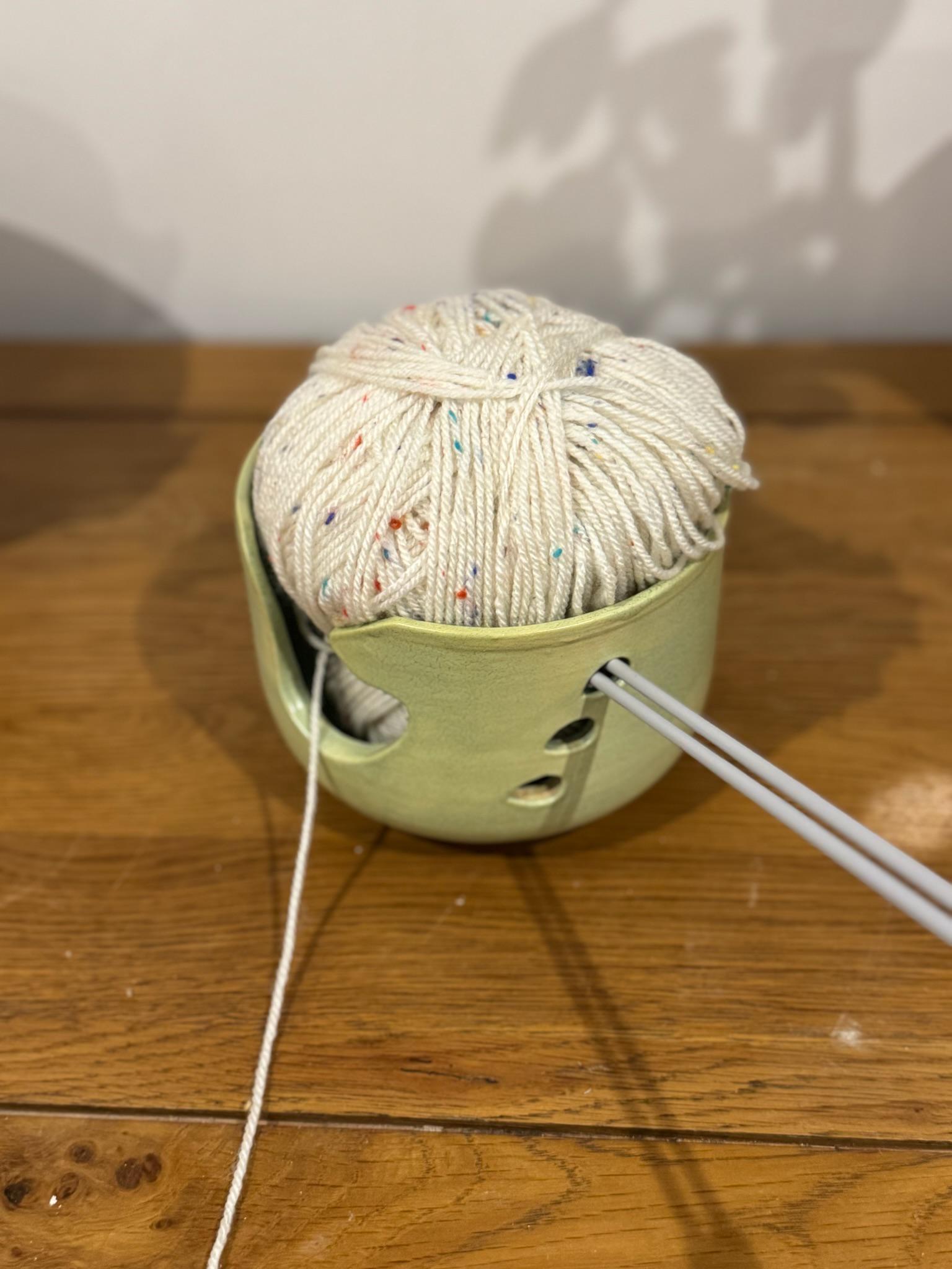 Yarn Bowl lime handmade - Image 2