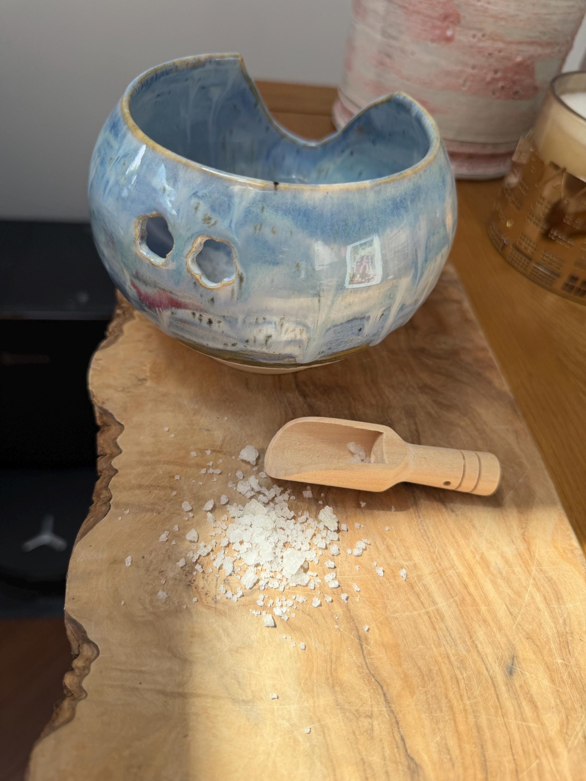 Salt Pig Bowl: UK Artisan Pottery for Olives, Sugar, Nuts - Image 14
