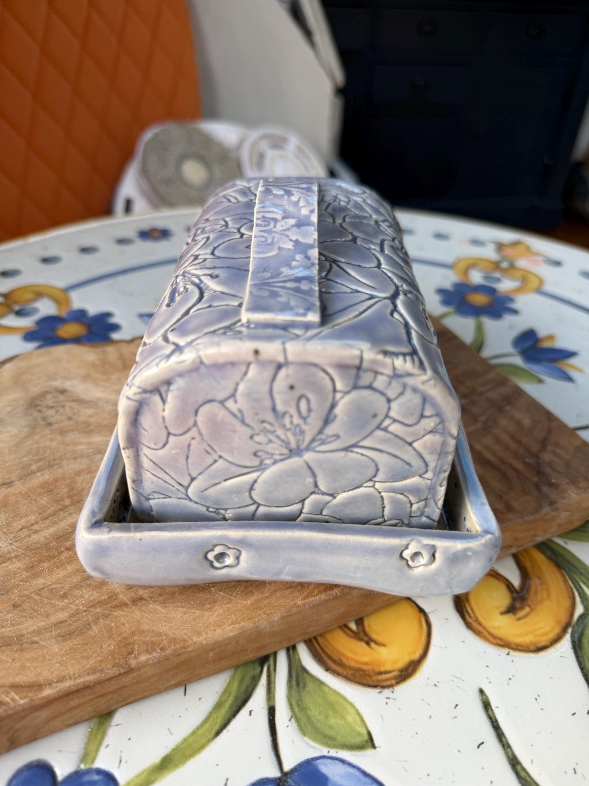 Butter Dish with lid handmade lavender - Image 7
