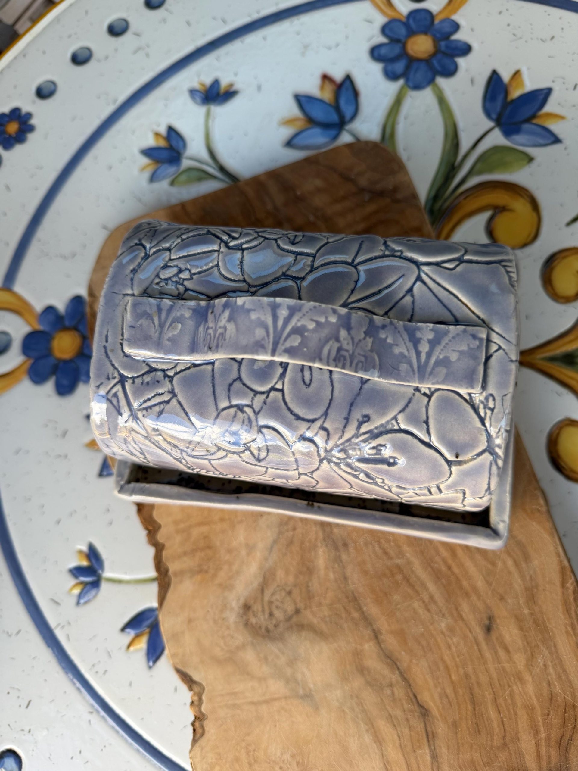 Butter Dish with lid handmade lavender - Image 8