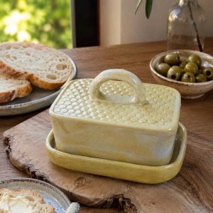 Butter container with lid / cheese/Pate Dish cream honeycomb