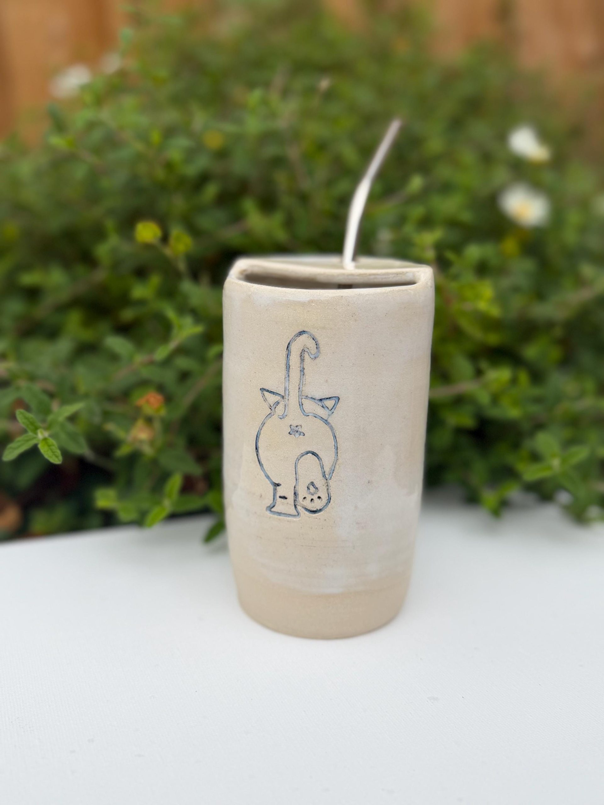 Handmade Ceramic Travel Mug with Metal Straw, Stoneware Reusable Coffee Cup 350ml - Image 4