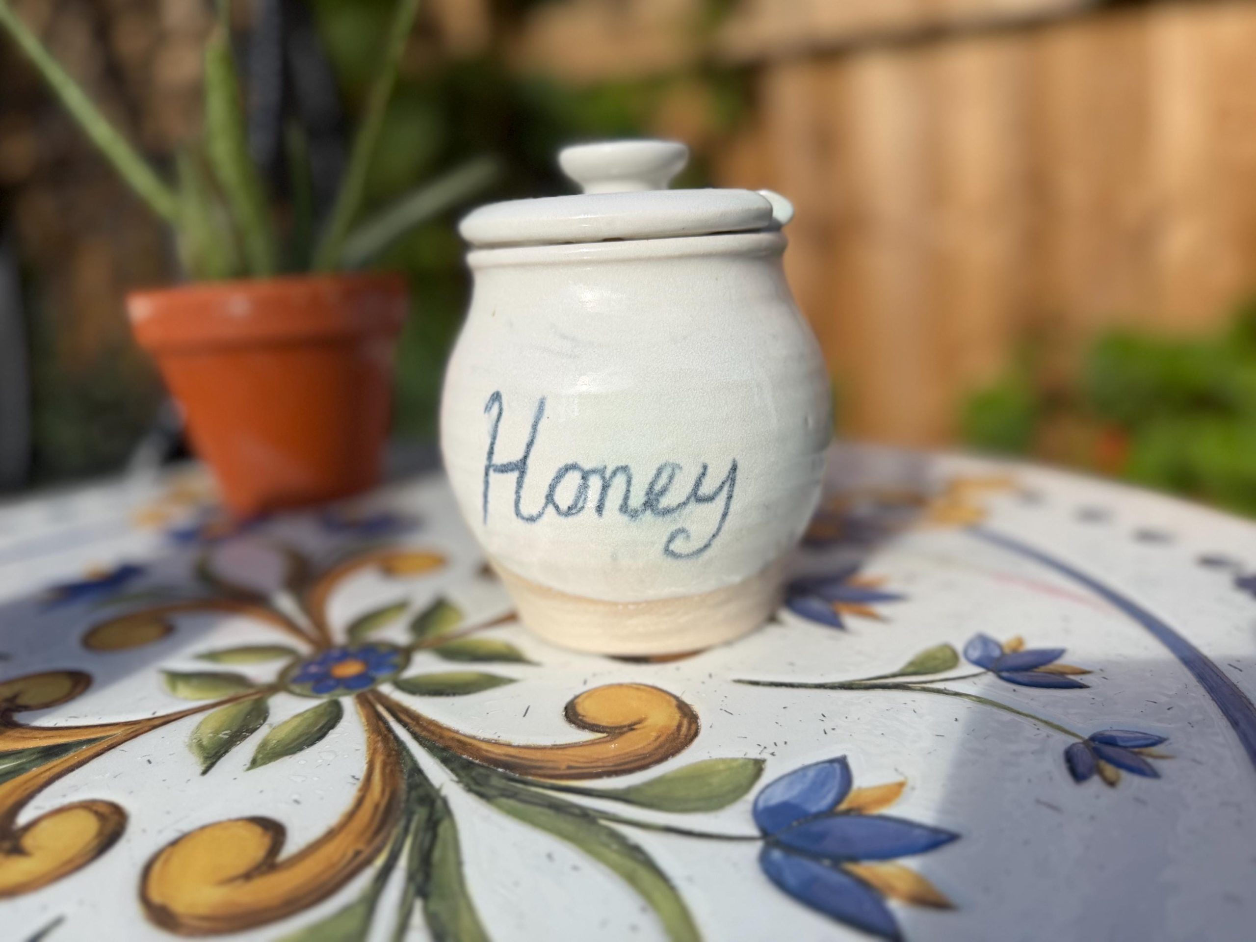 Handmade Ceramic Honey Pot with Lid, white Stoneware Honey Jar - Image 5