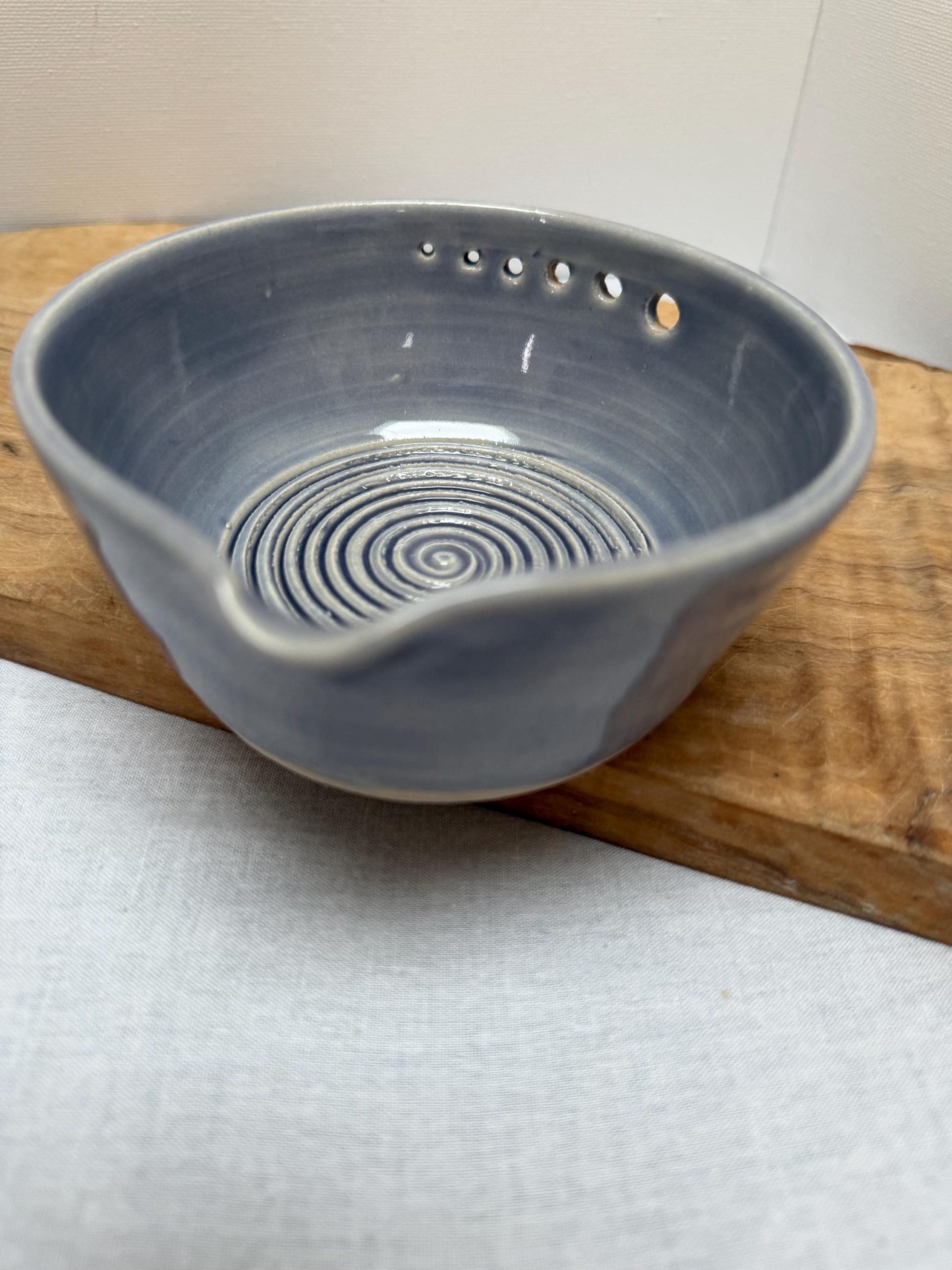 Handmade Ceramic Garlic Grater & Herb Stripper Bowl | Ginger Grater | Wheel-Thrown Kitchen Tool - Image 7