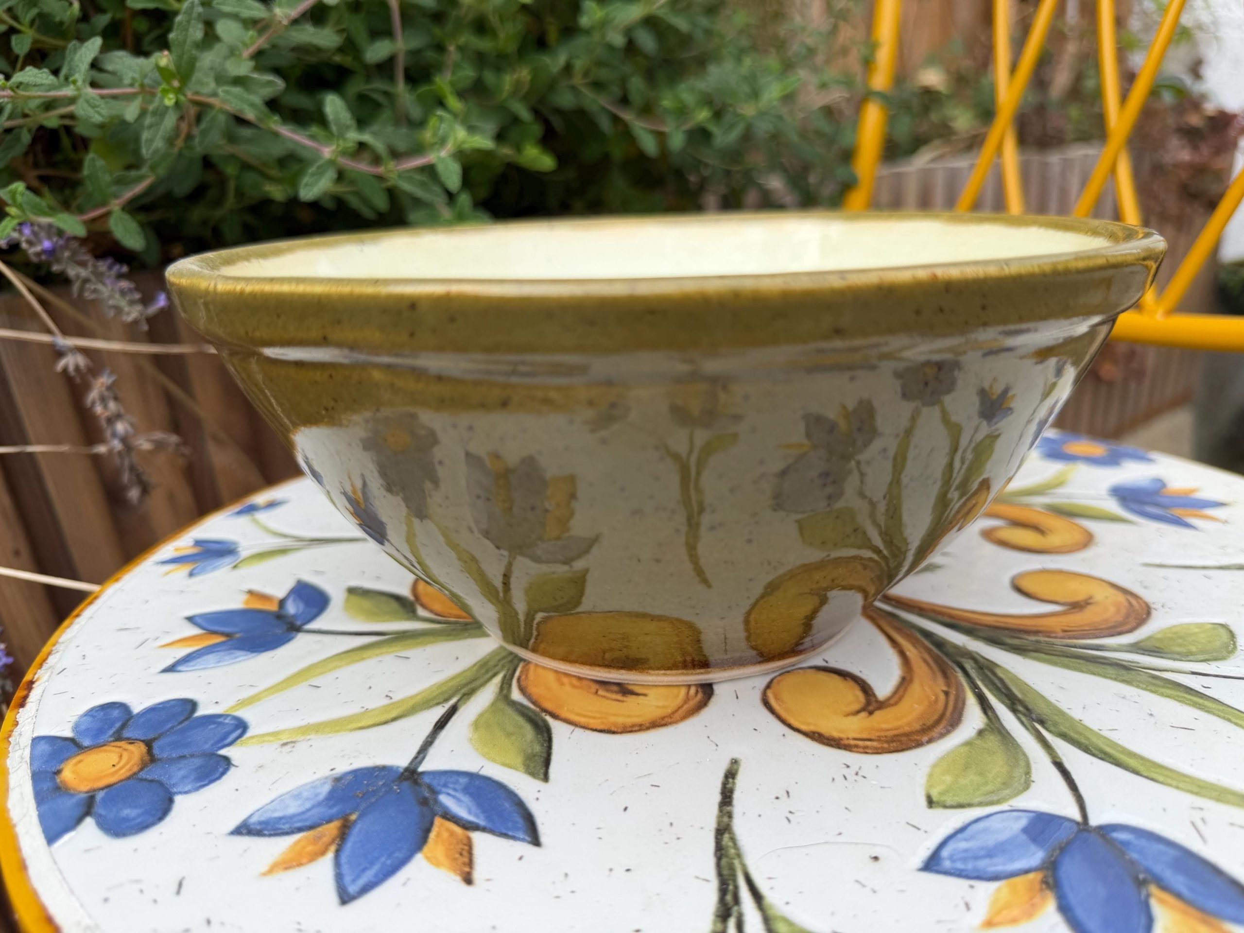 Handmade Ceramic Green Cream Stoneware Mixing Bowl, 1.2L Kitchen Serving Bowl - Image 13