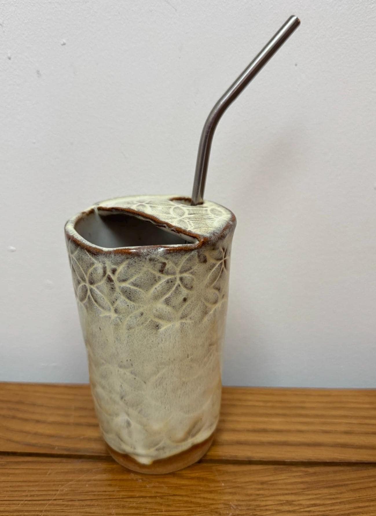 Handmade Stoneware Travel Mug, 250ml Floral Glaze, Metal Straw Included - Image 2