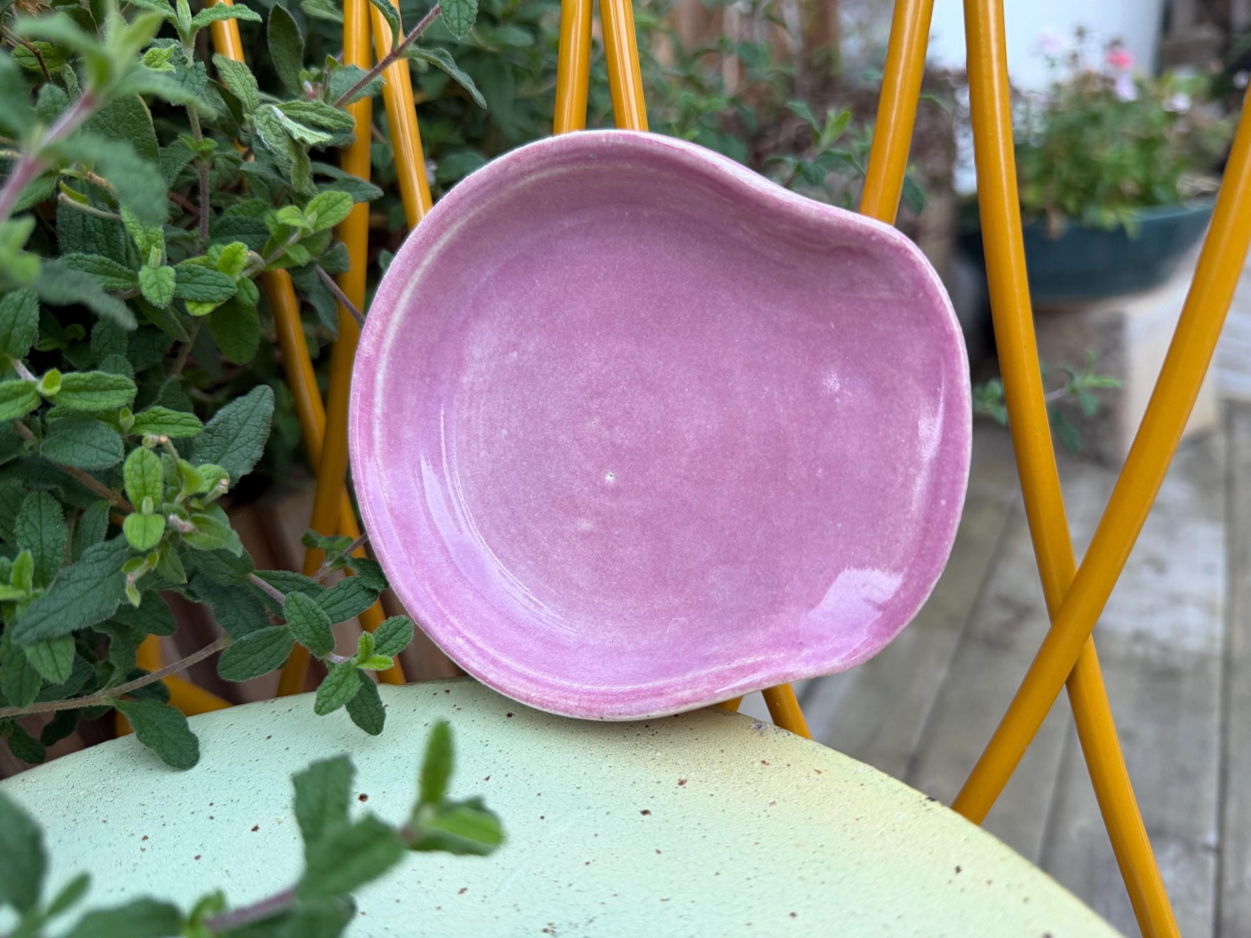 Handmade Pink Ceramic Spoon Rest – Glossy pink Glaze, Finish (10cm) - Image 9